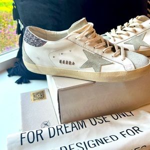 COPY - COPY - GOLDEN GOOSE ⭐️ size 9, Super-Star Classic with Spur. NEW!!!